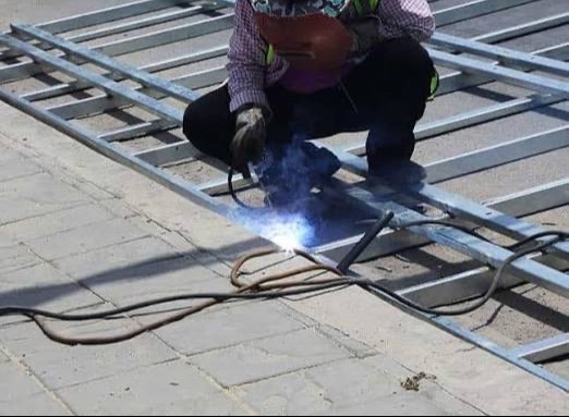 Heavy Metal Fabrication Services in Delhi – Complete Guide for Industrial & Commercial Projects