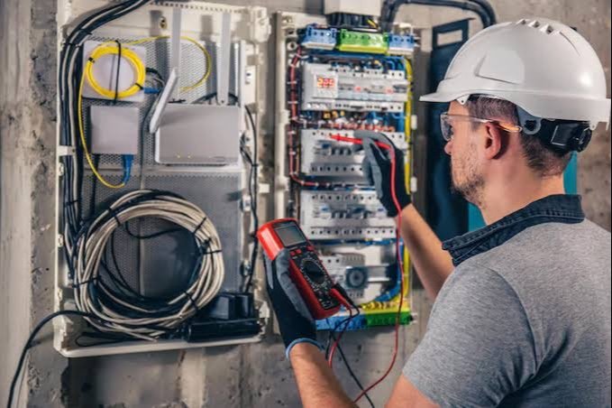 Electrician Services – Complete Guide for Homes & Businesses